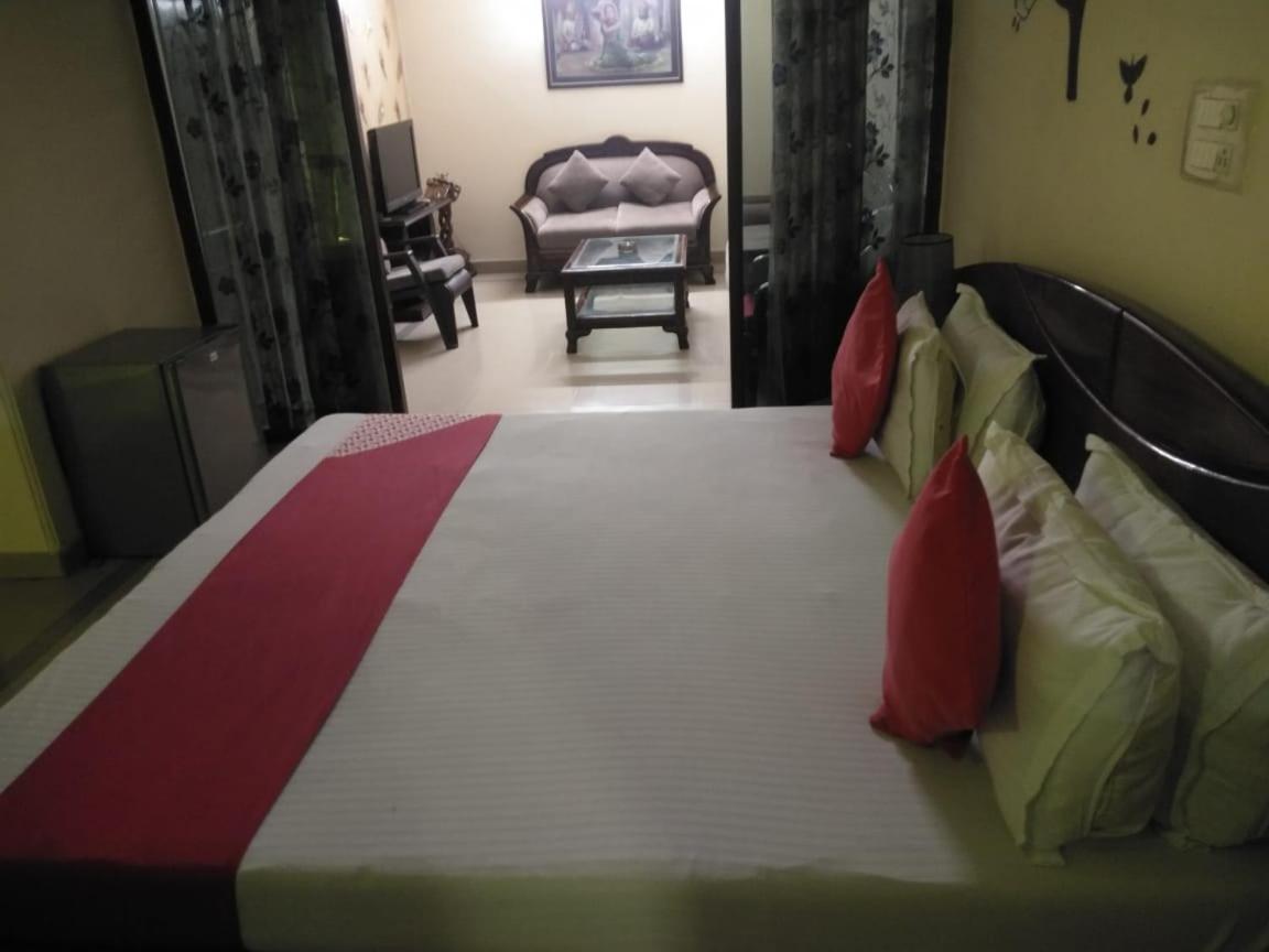 Hotel Home Stay Dwarka Delhi  Ngoại thất bức ảnh