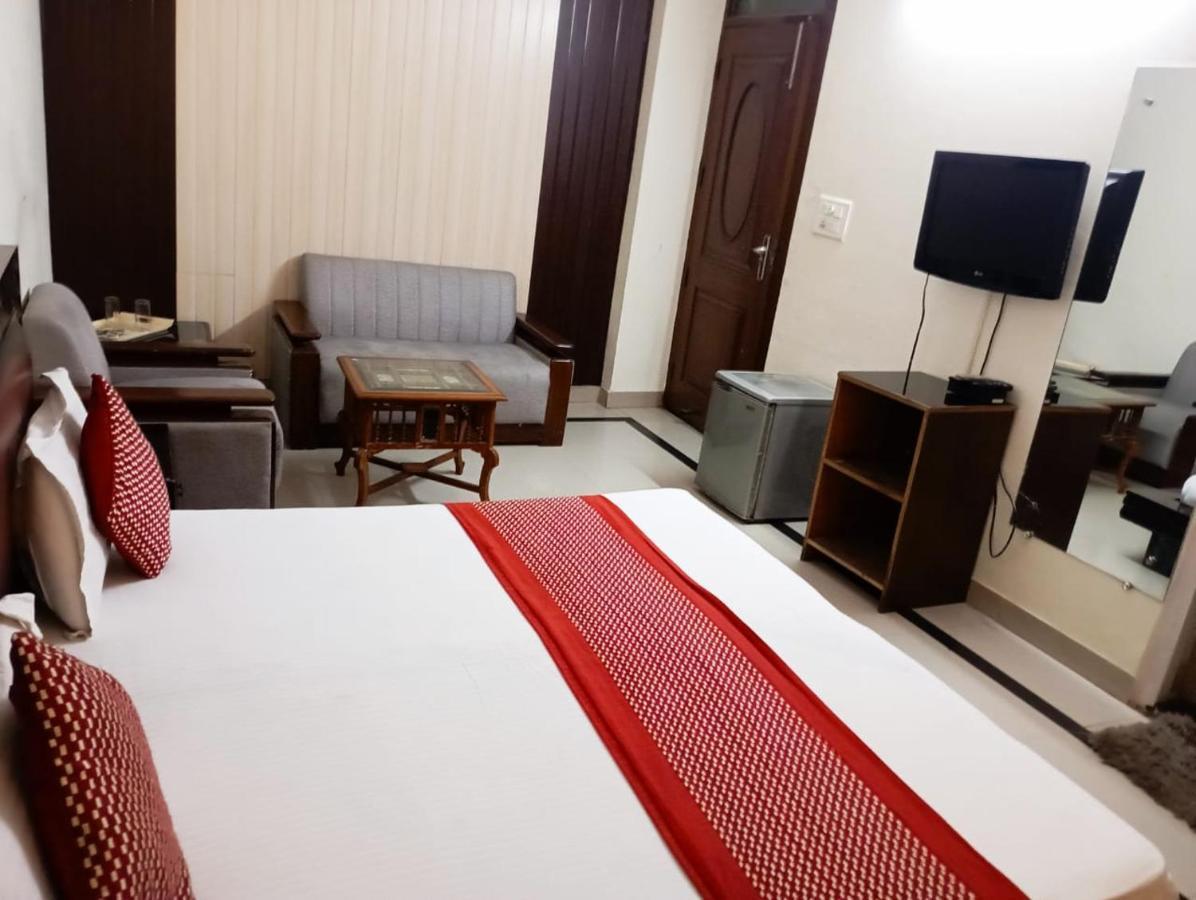 Hotel Home Stay Dwarka Delhi  Ngoại thất bức ảnh